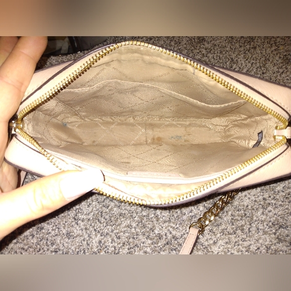 Michael Kors Soft Pink Crossbody Purse and Wallet Set - Picture 3 of 7